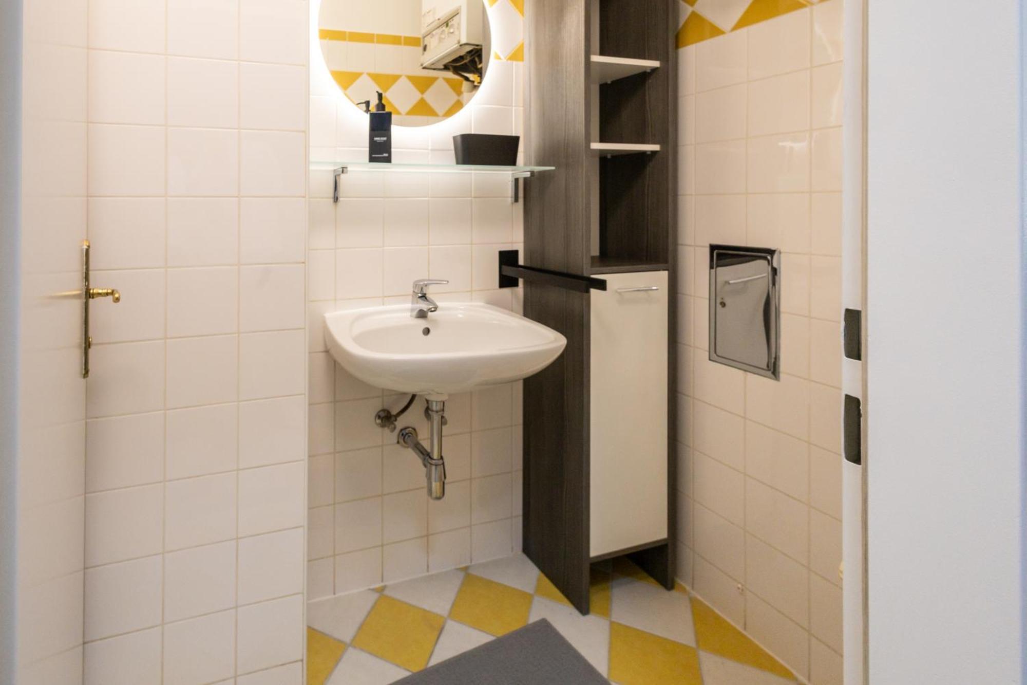 Apartment-Darwingasse Leopoldstadt Виена Екстериор снимка
